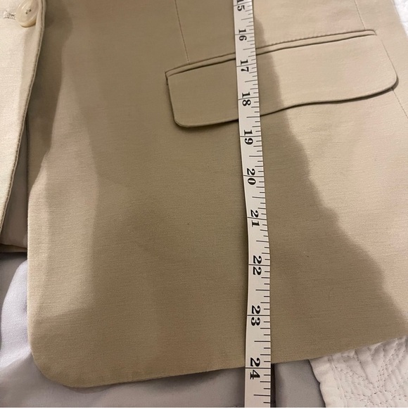 Liz Claiborne Collection Women’s Size L 1 Button Beige Blazer Jacket - Picture 7 of 7